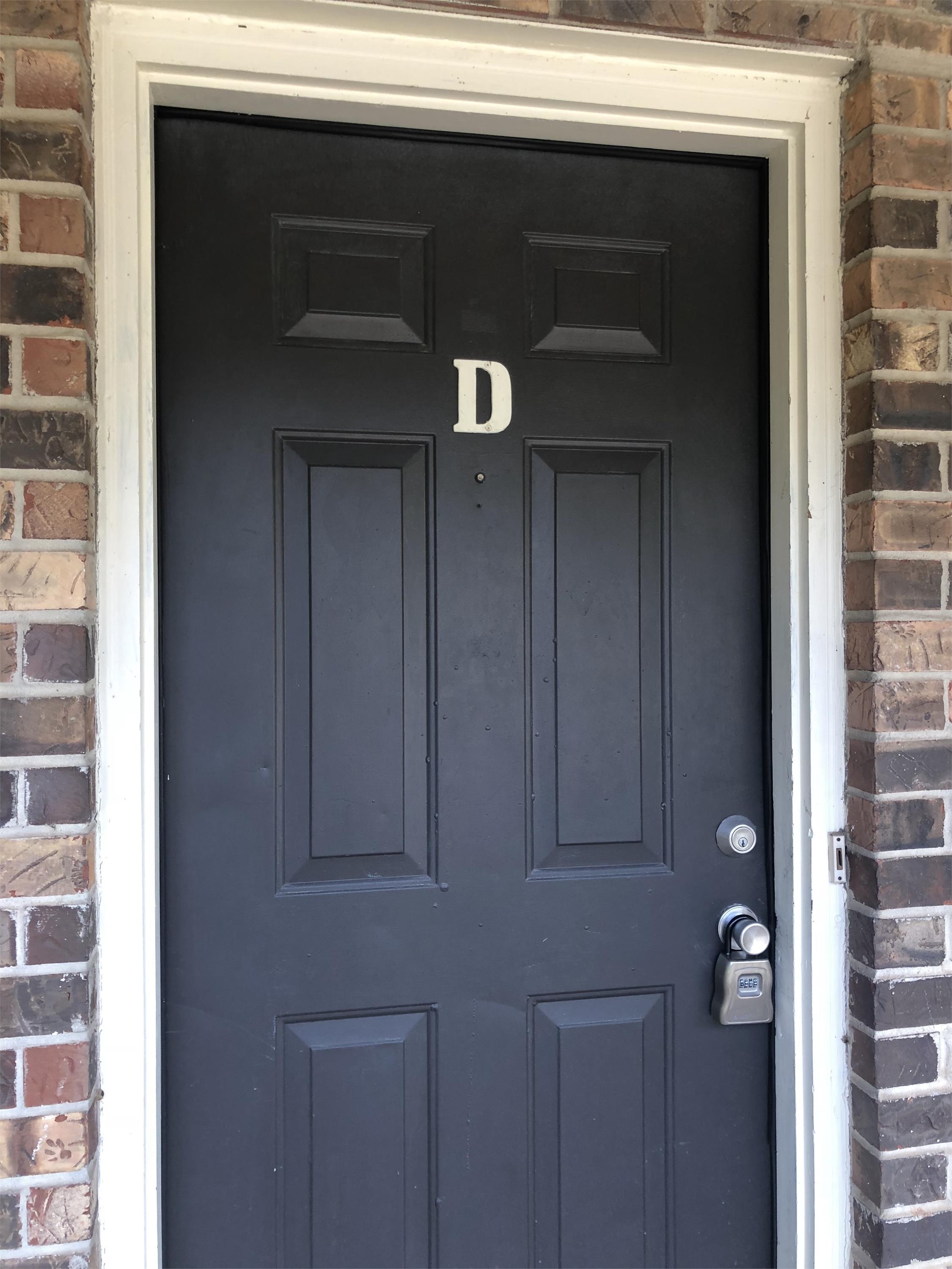 11822 E Gateway Dr "D"