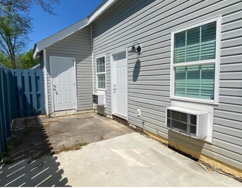 3702 Squaw Valley Drive Southwest #C - 1